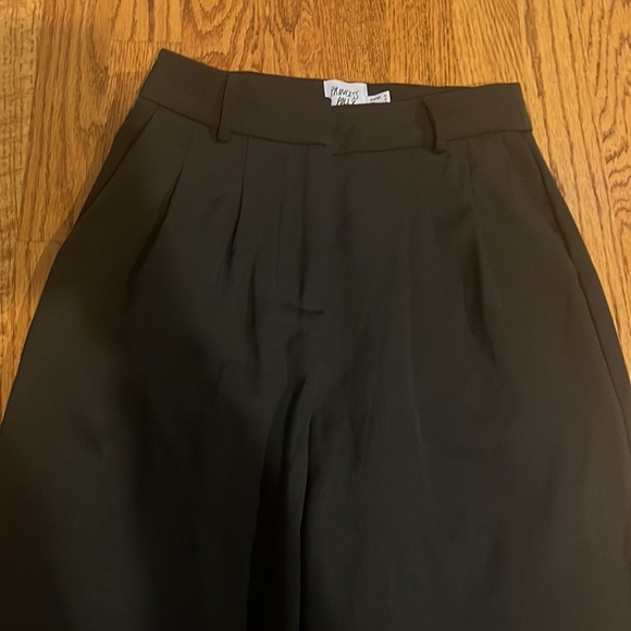 Princess Polly Woman’s Black Trouser Pants Size 2 - Picture 3 of 6